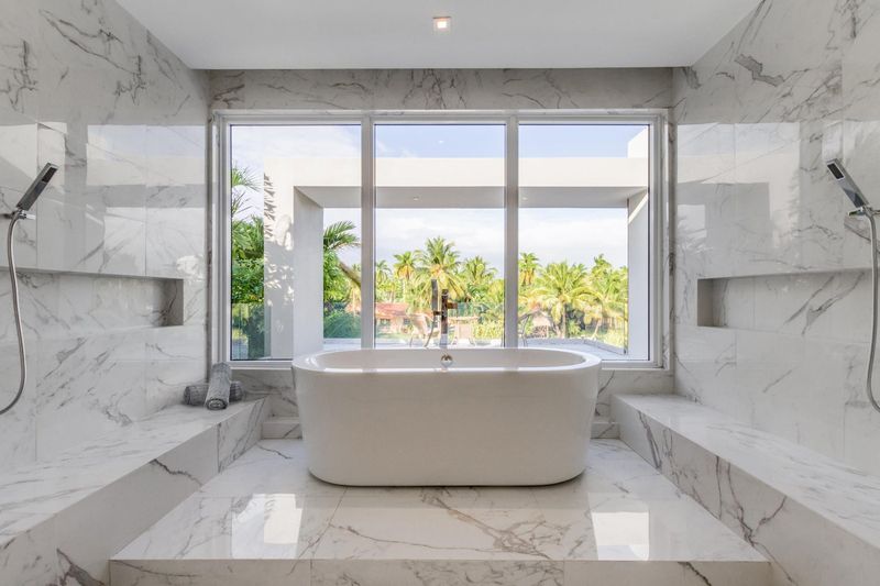 Flora Marble